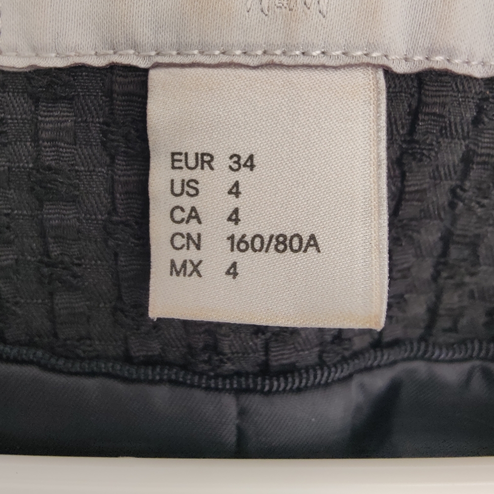 H&M Textured Black Blazer sizs XS long sleeve - Picture 3 of 6